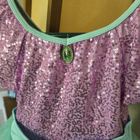 Revolution Dance Costume medium child - Picture 3 of 5